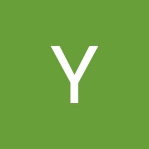 Meet your Posher, Yessenia